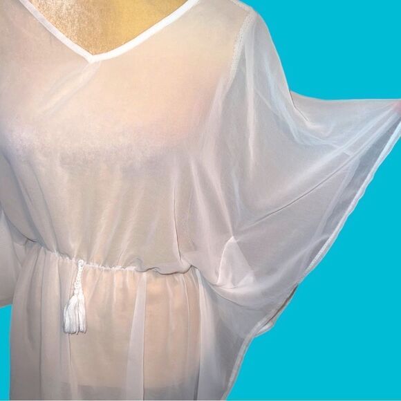 West loop sheer white coverup! New - Picture 3 of 6